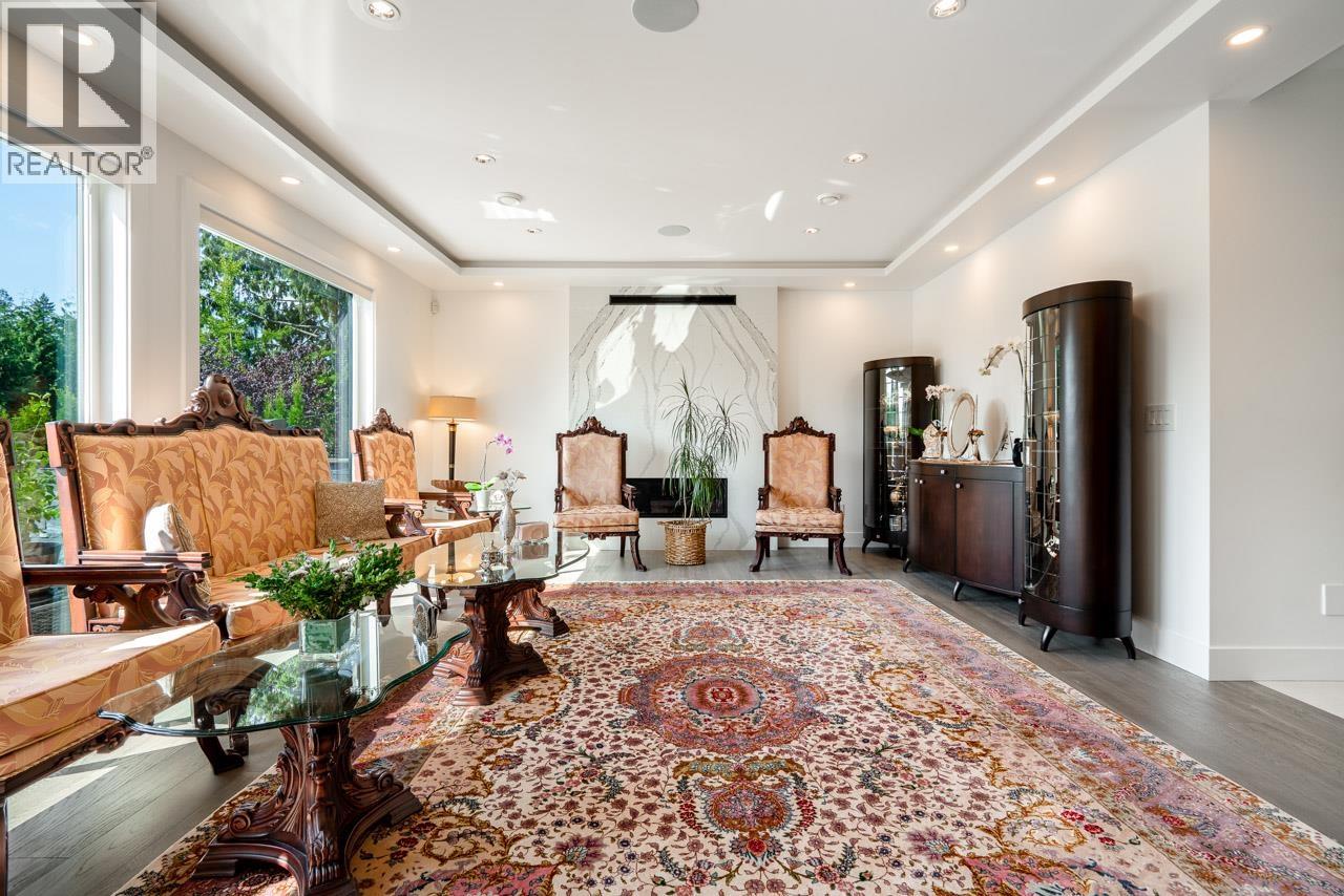 4399 HIGHLAND BOULEVARD, North Vancouver