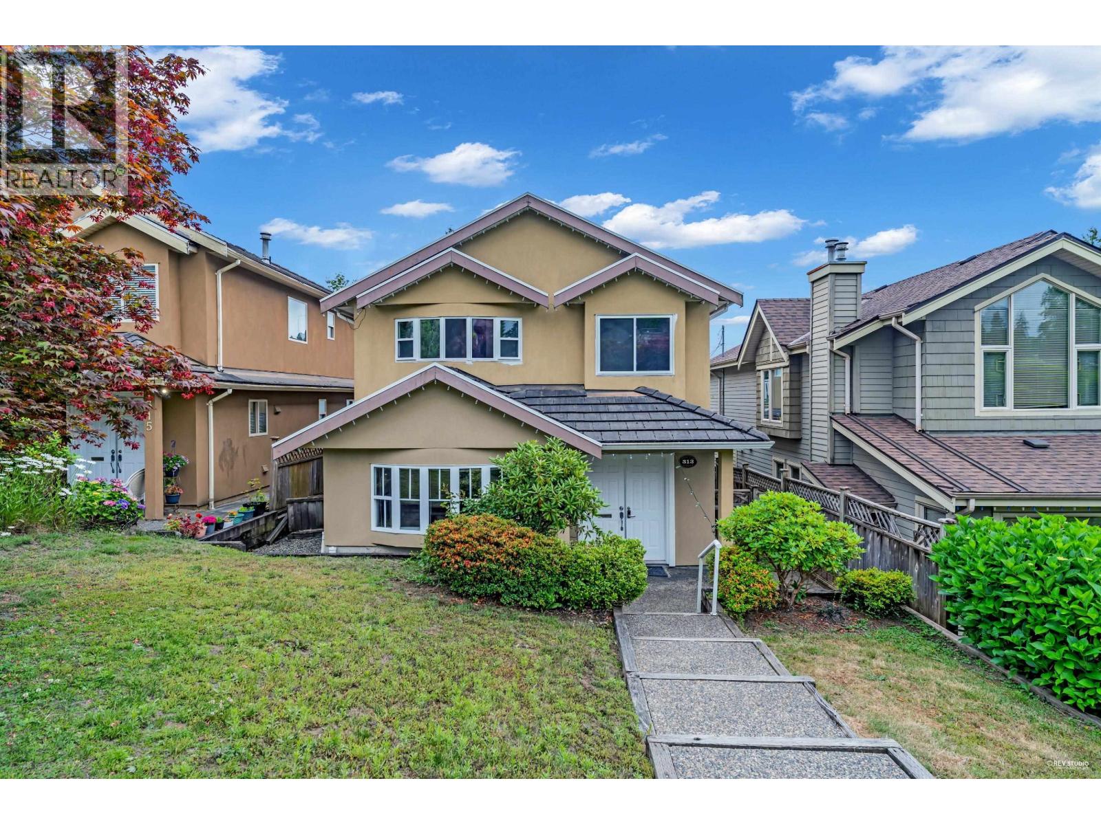313 E 27 STREET, North Vancouver