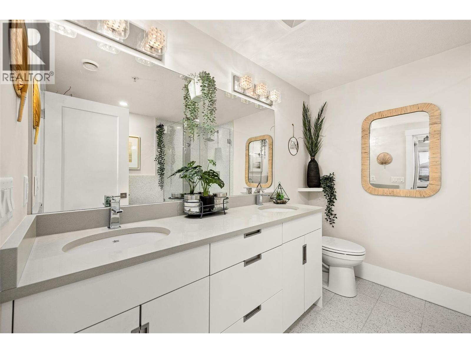 224 4000 Redstone Crescent, Peachland