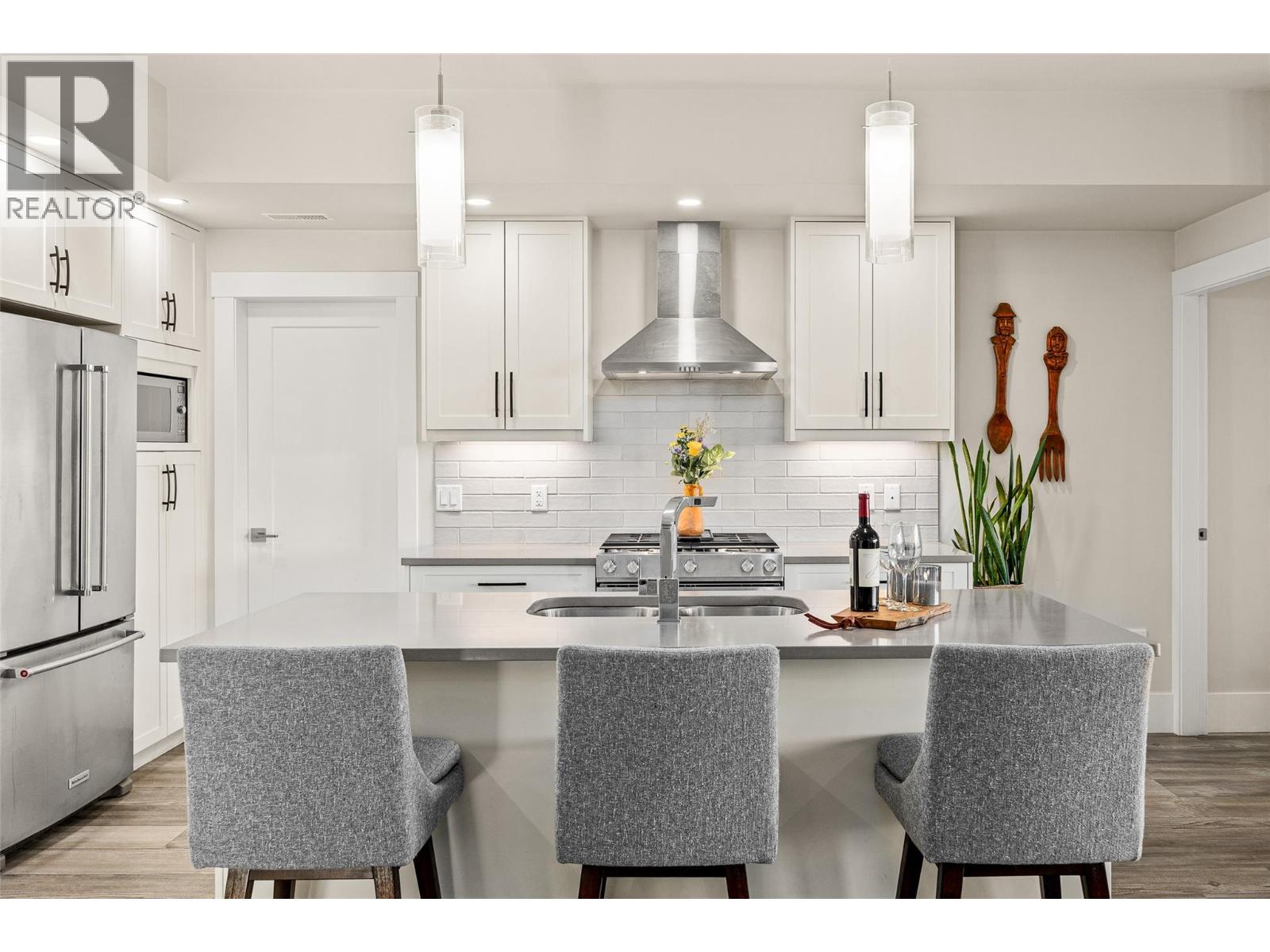 224 4000 Redstone Crescent, Peachland