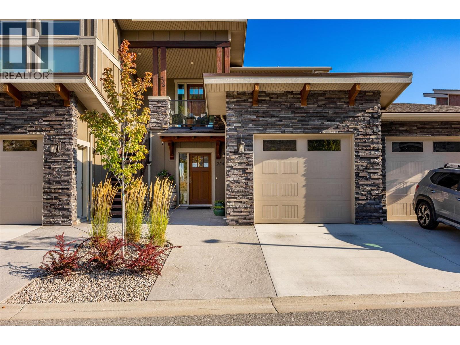 224 4000 Redstone Crescent, Peachland
