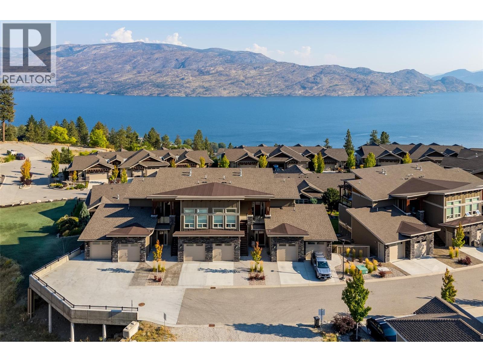 224 4000 Redstone Crescent, Peachland
