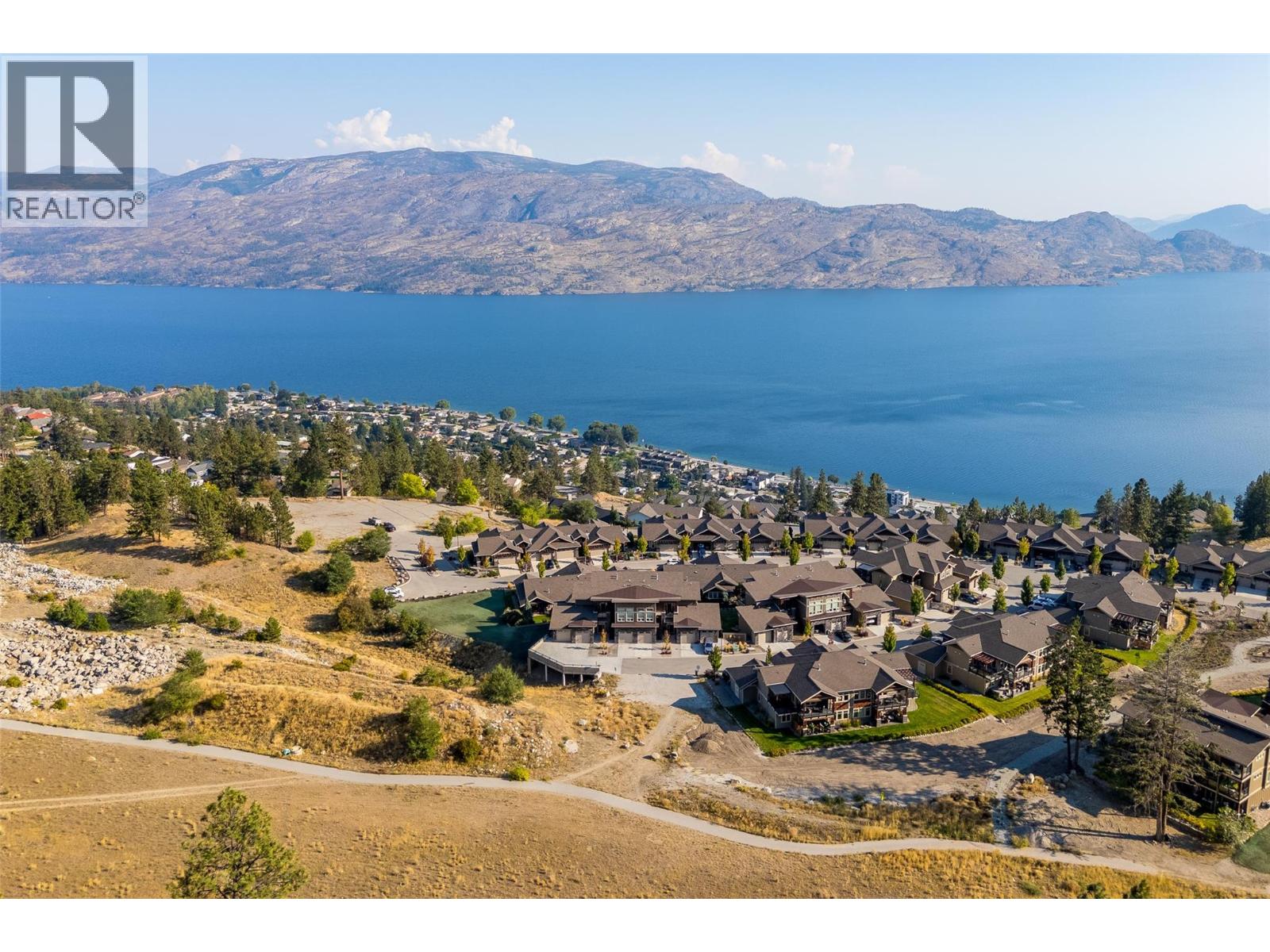 224 4000 Redstone Crescent, Peachland
