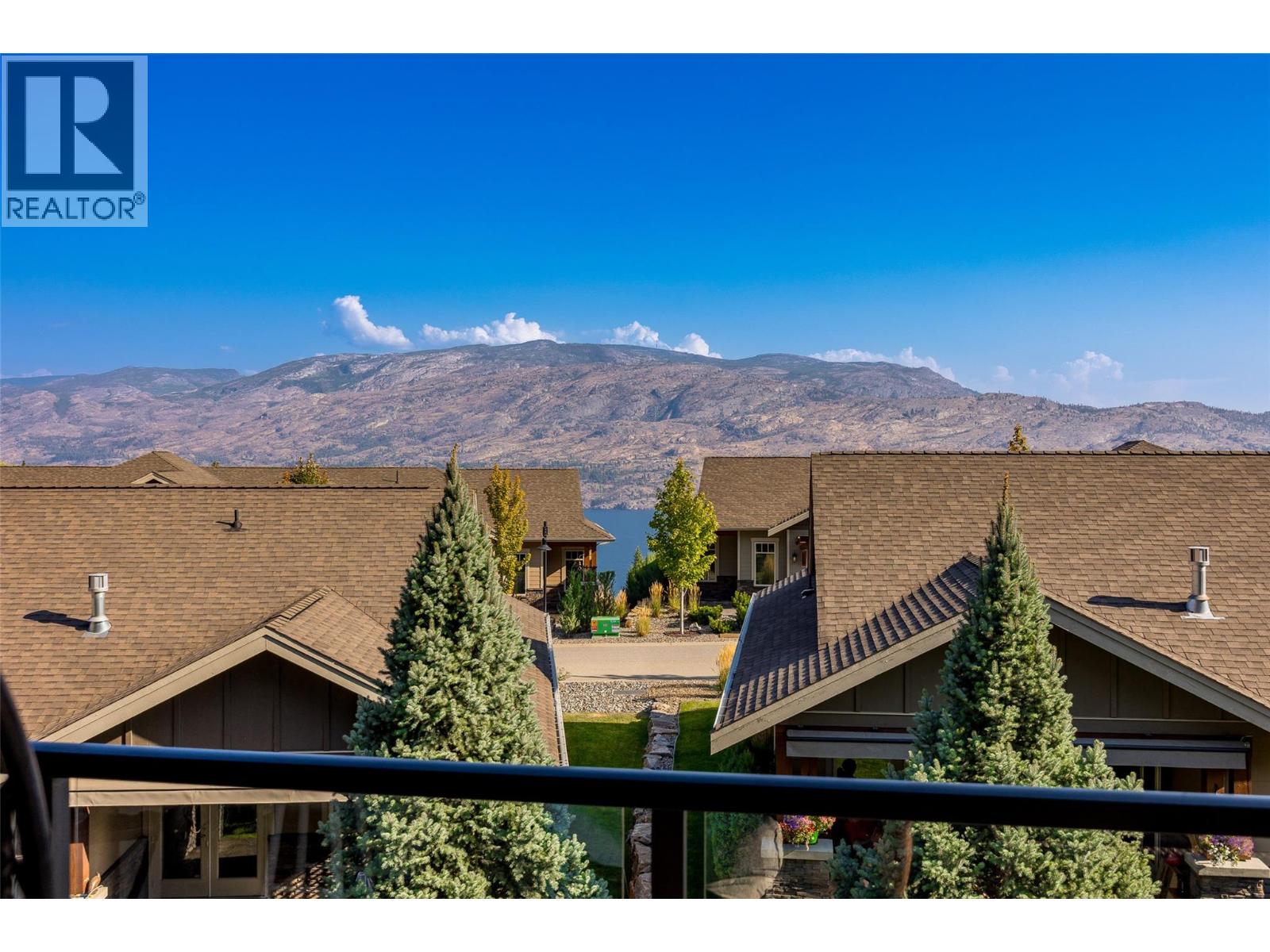 224 4000 Redstone Crescent, Peachland