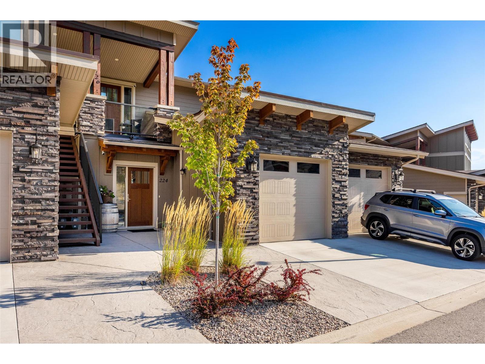 224 4000 Redstone Crescent, Peachland