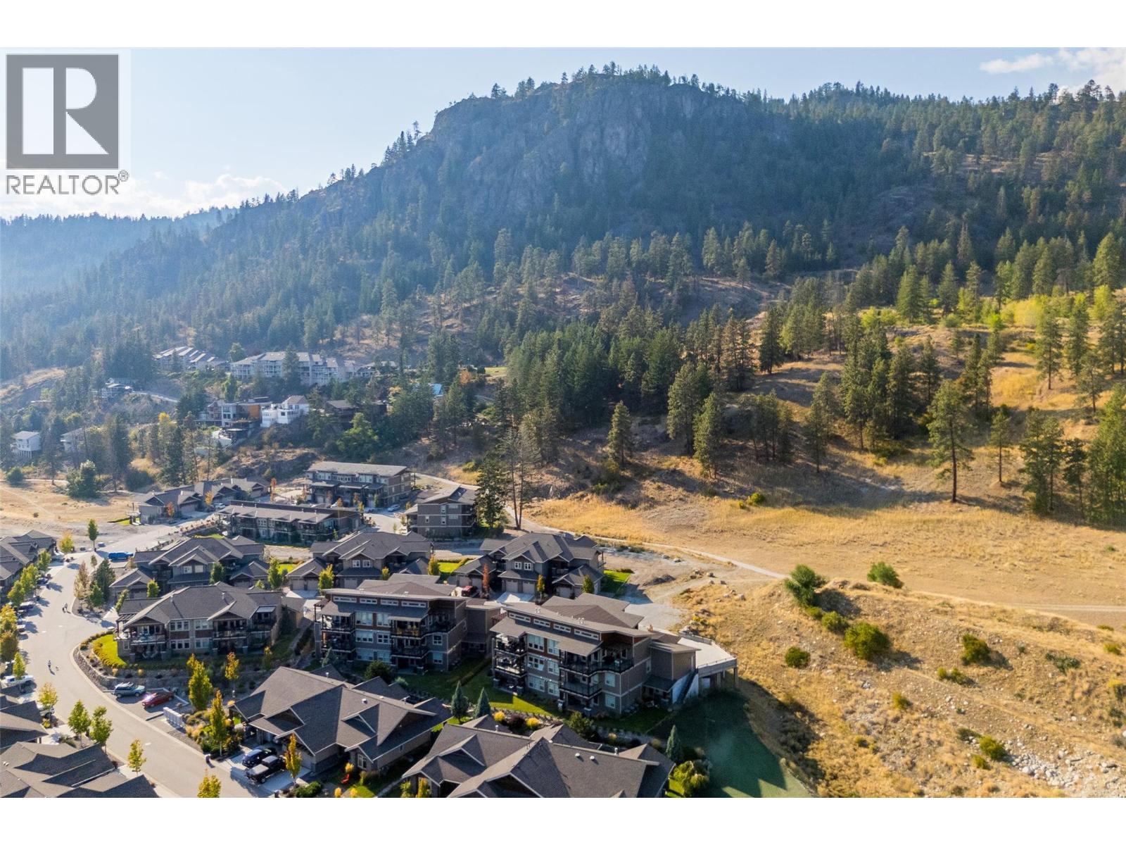 224 4000 Redstone Crescent, Peachland