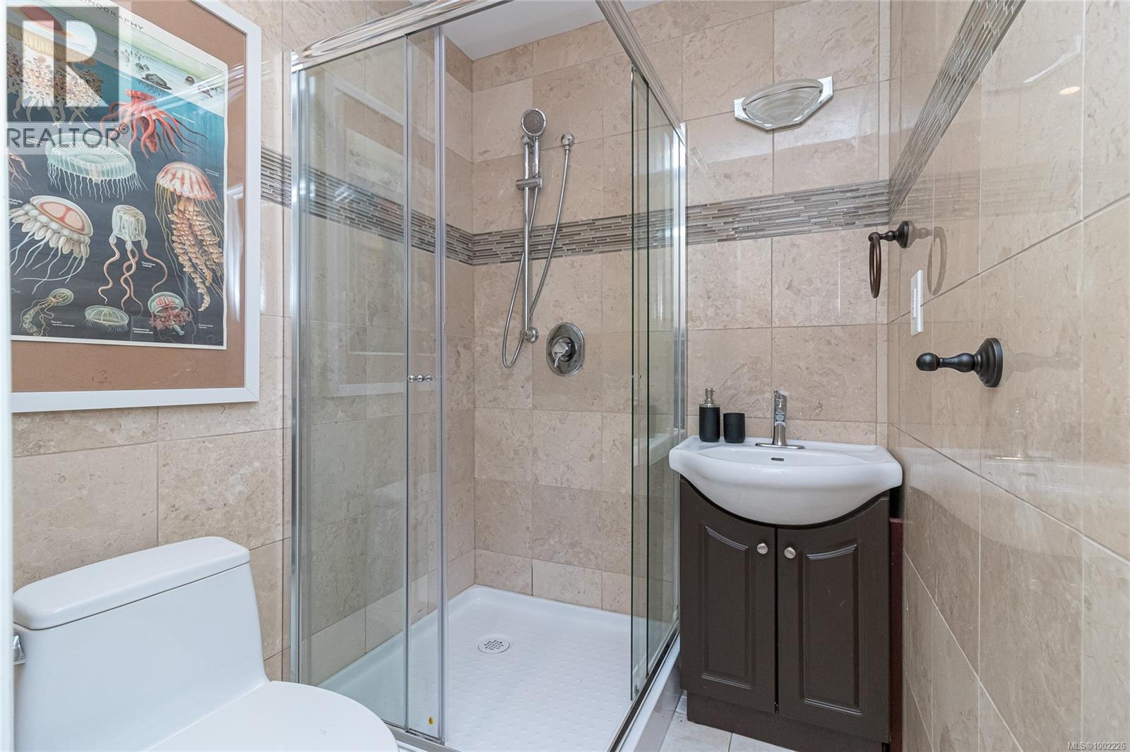 11376 Osprey Pl, North Saanich