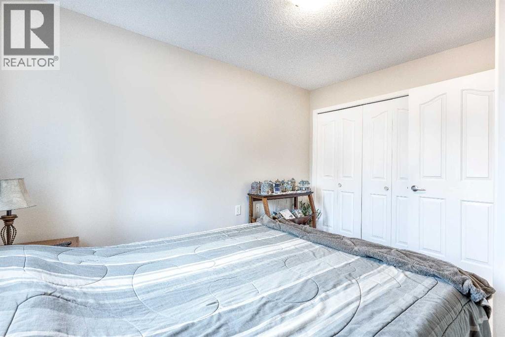 Single Family House for Sale in   Somervale Court SW Somerset Calgary 