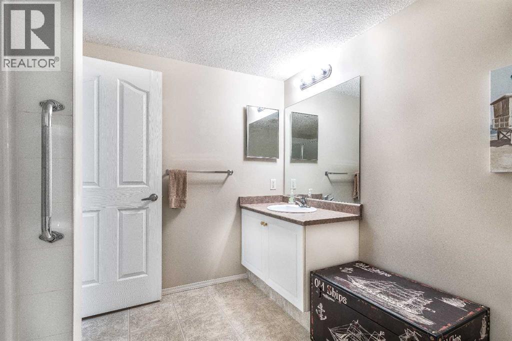 Single Family House for Sale in   Somervale Court SW Somerset Calgary 