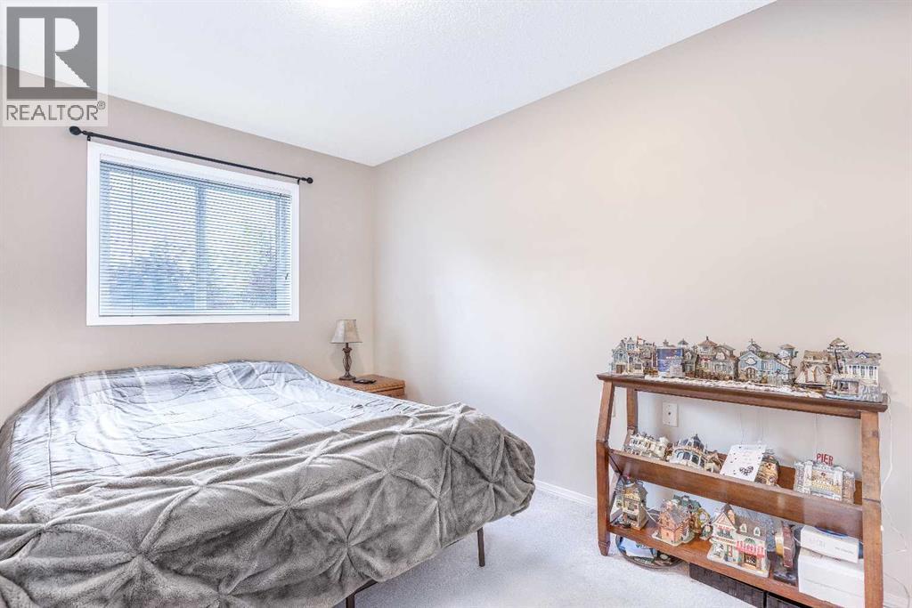 Single Family House for Sale in   Somervale Court SW Somerset Calgary 