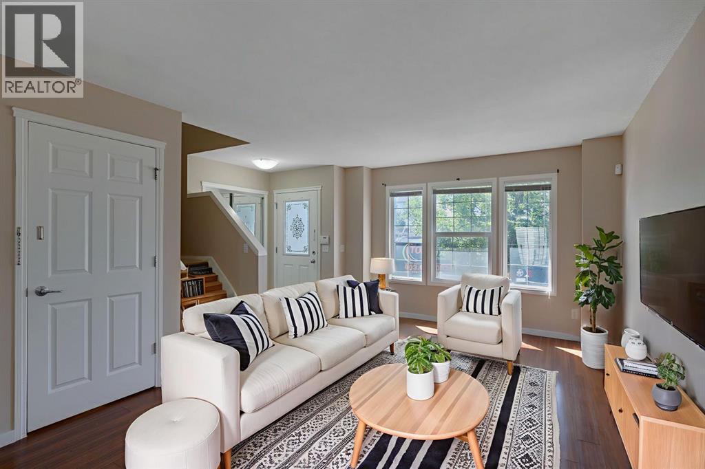 427 Saddlebrook Way NE, Calgary, Alberta