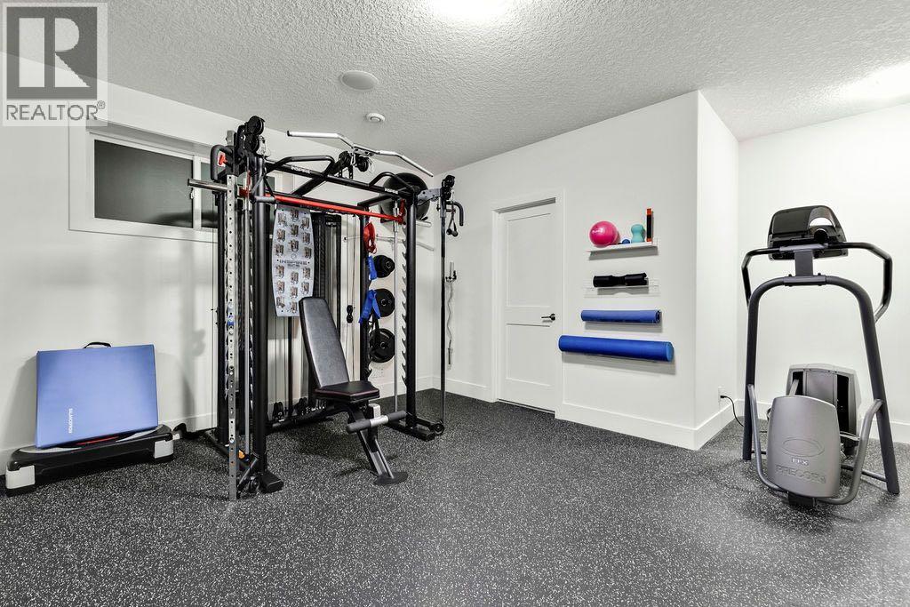 Single Family House for Sale in   Street SW Killarney/Glengarry Calgary 