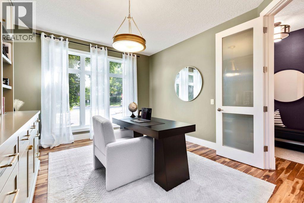 Single Family House for Sale in   Street SW Killarney/Glengarry Calgary 
