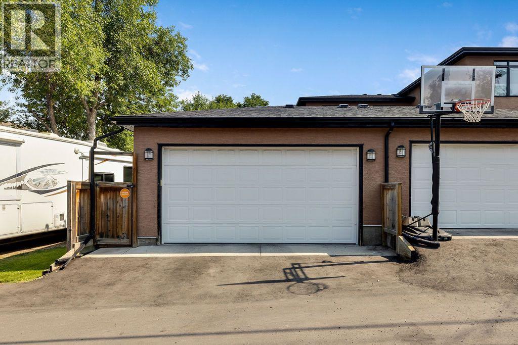 Single Family House for Sale in   Street SW Killarney/Glengarry Calgary 