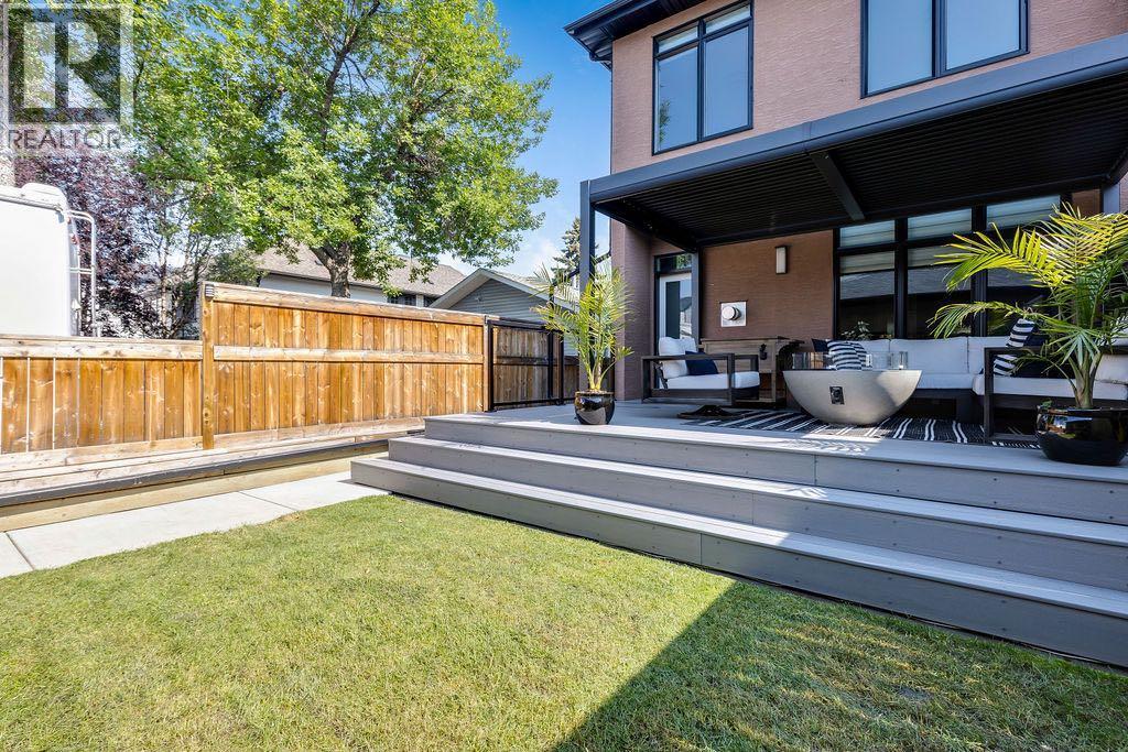 Single Family House for Sale in   Street SW Killarney/Glengarry Calgary 