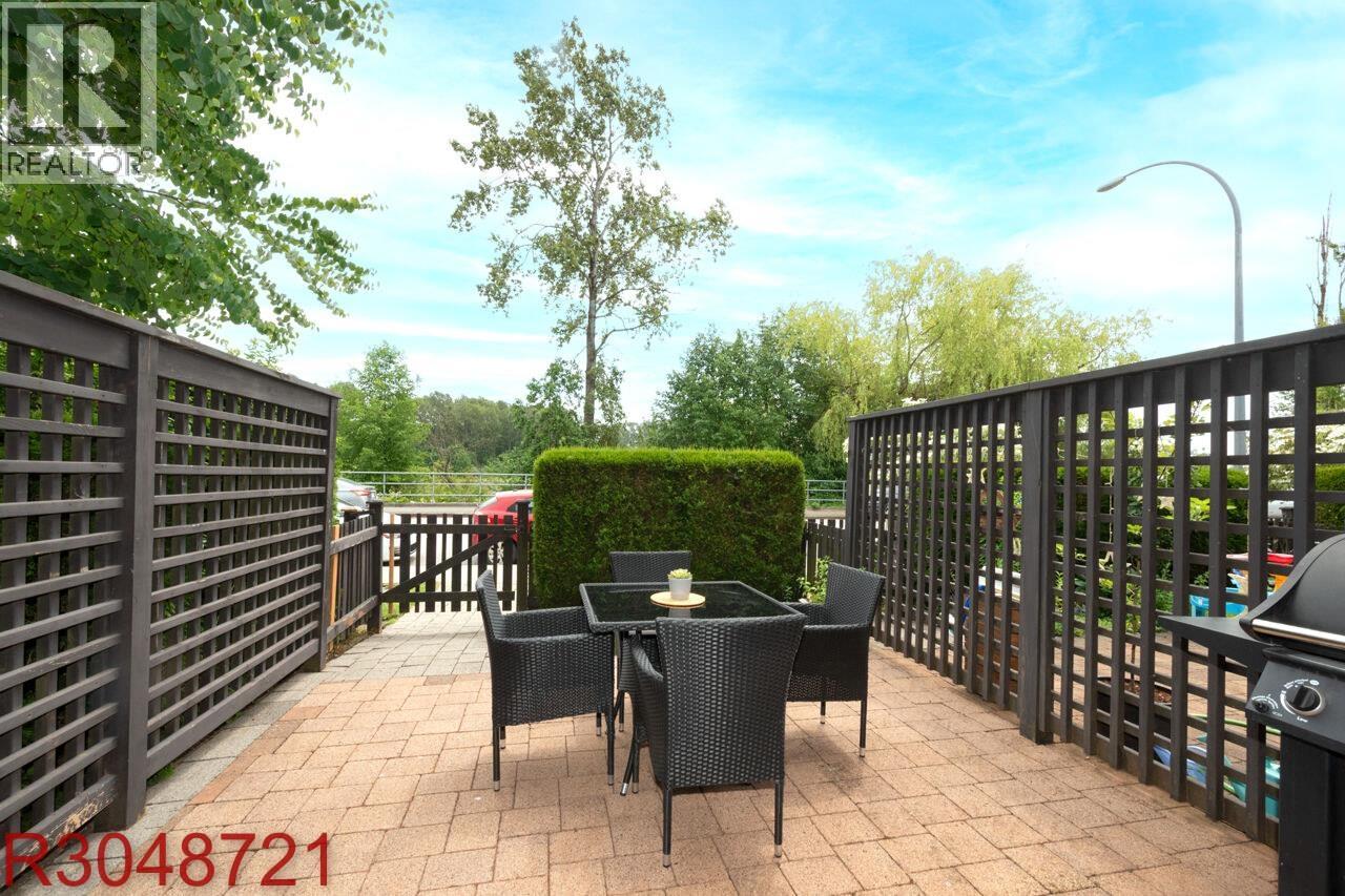 7 100 WOOD STREET, New Westminster