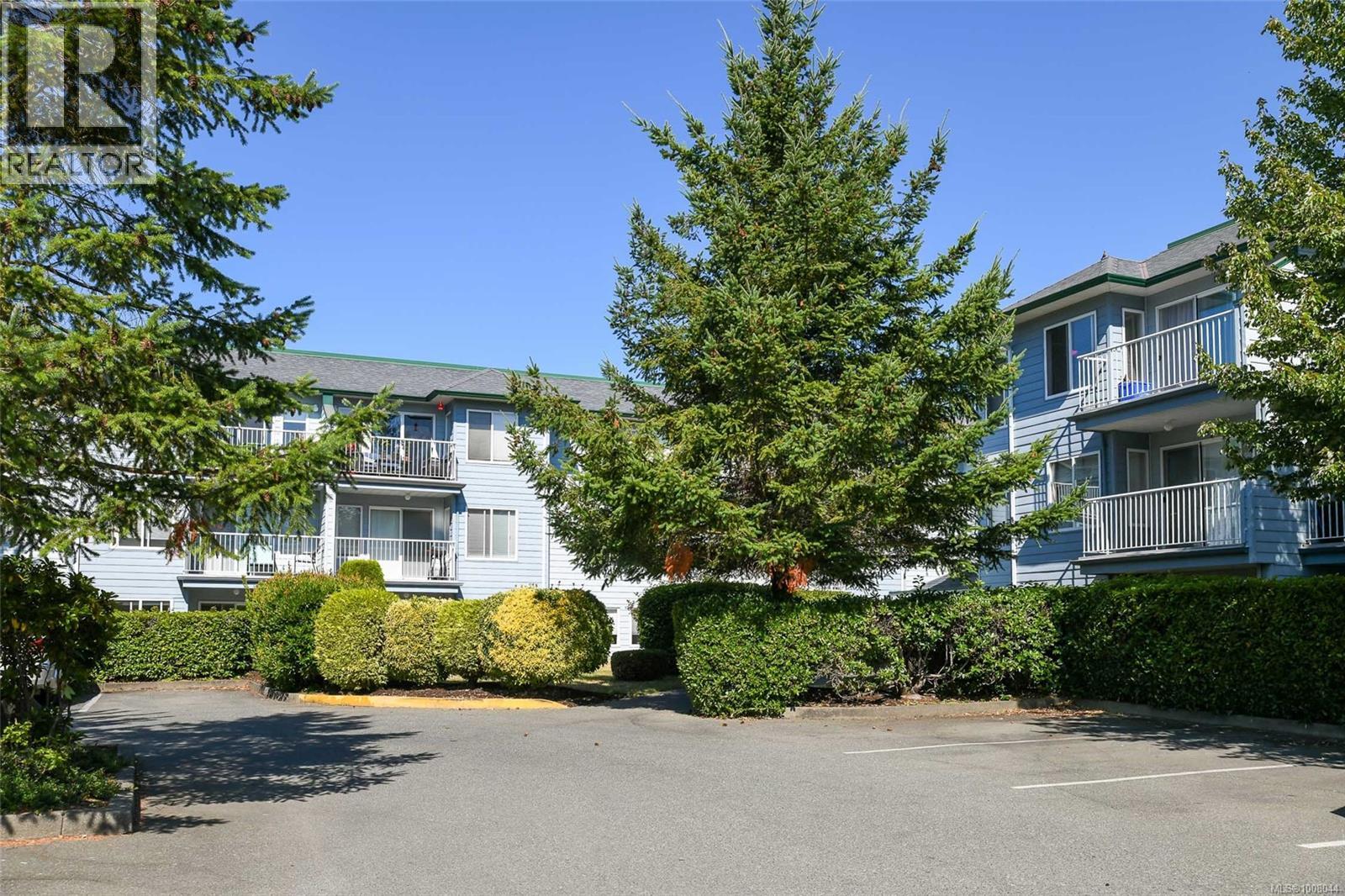 202A 698 Aspen Rd, Comox