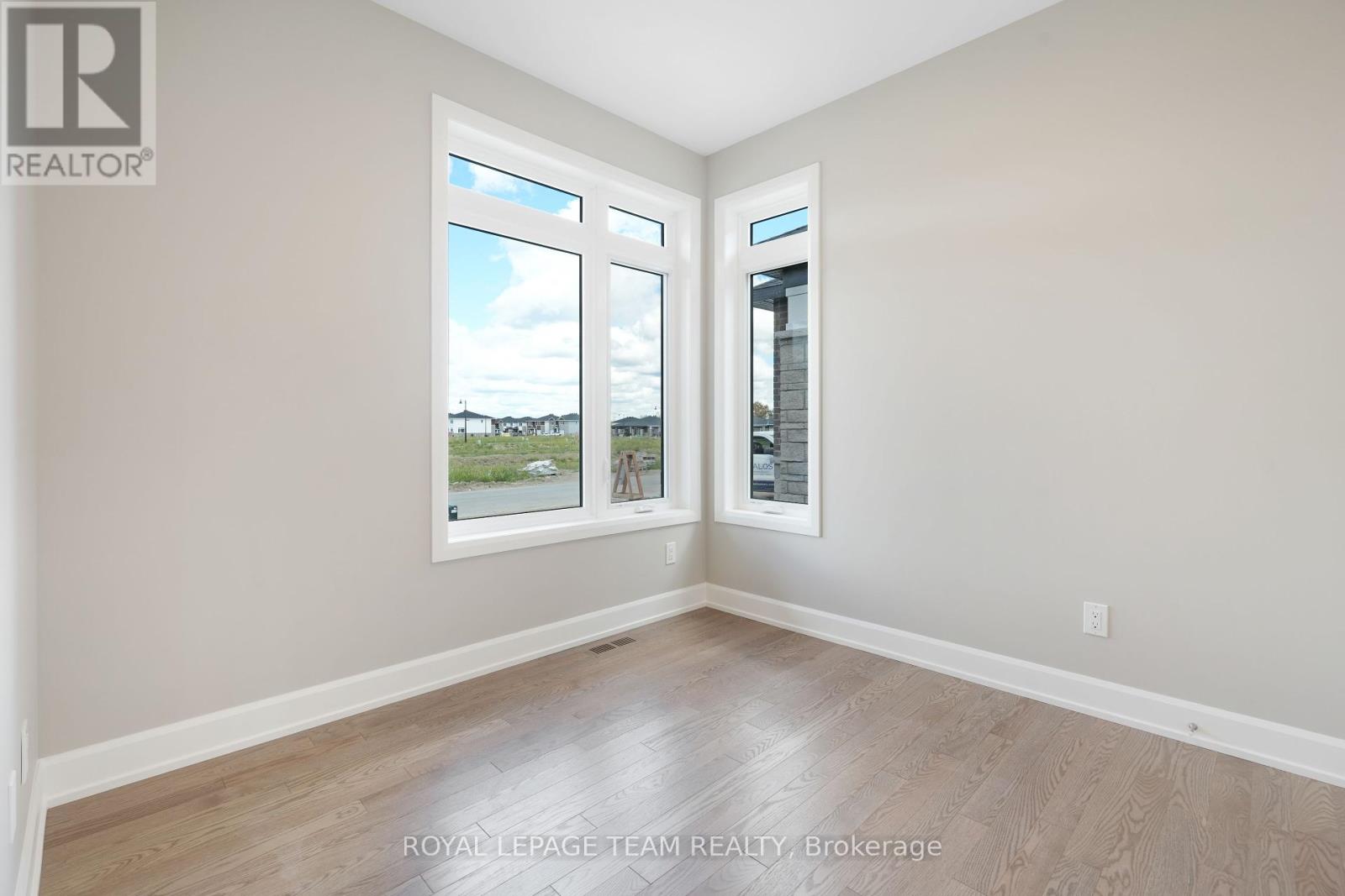 1165 POTTER DRIVE - 4