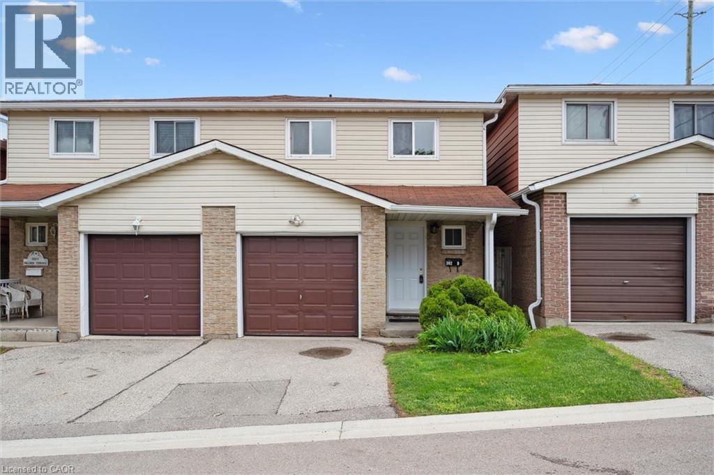 302 BLUEVALE Street N Unit# D