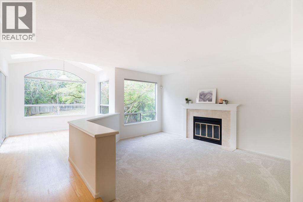 7 CEDARWOOD COURT, Port Moody