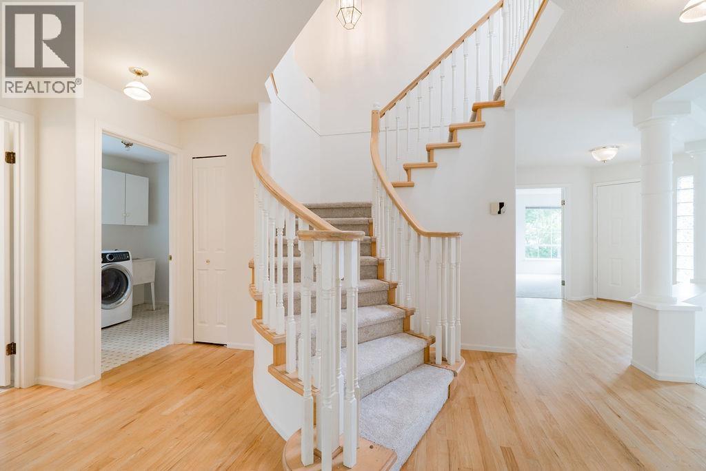 7 CEDARWOOD COURT, Port Moody