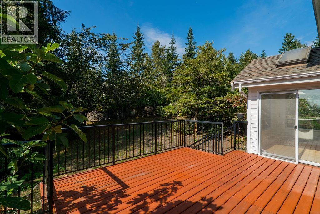 7 CEDARWOOD COURT, Port Moody