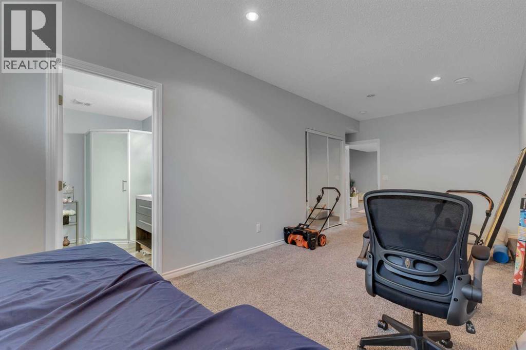 Single Family House for Sale in  Redstone Drive NE Redstone Calgary 