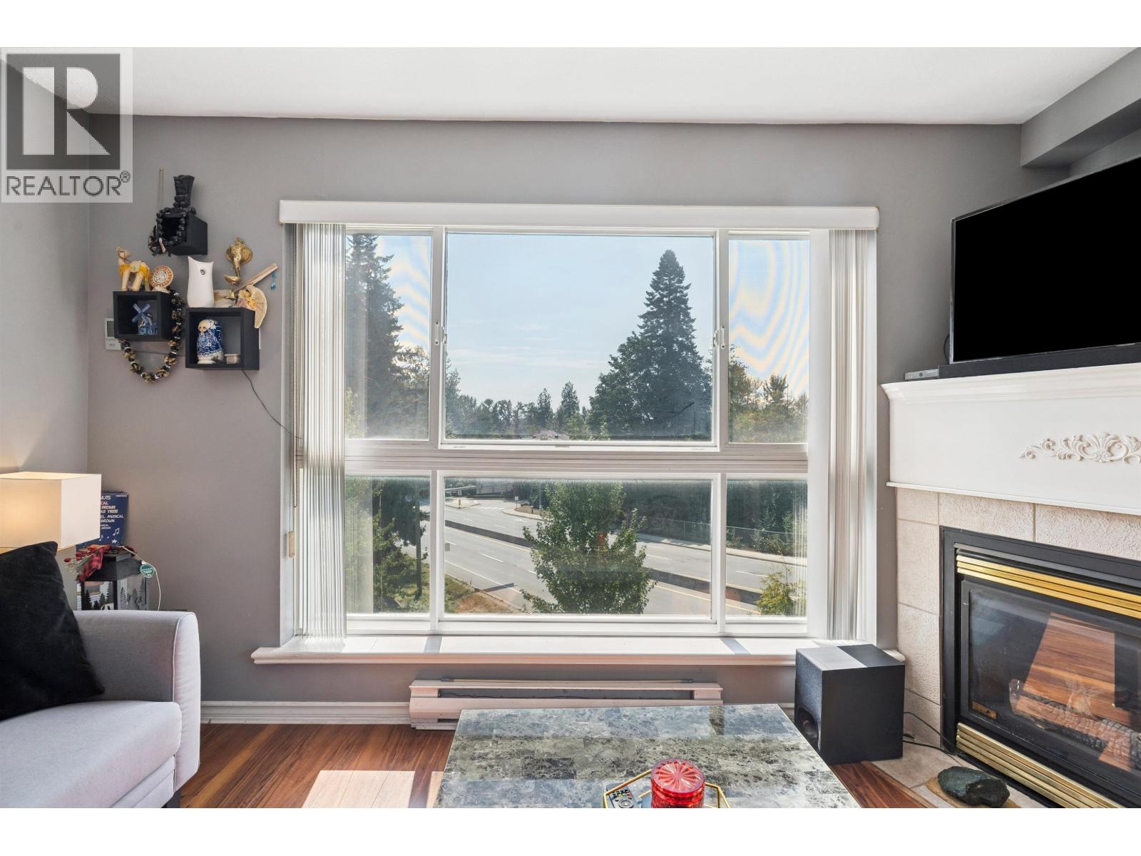 405 22230 NORTH AVENUE, Maple Ridge