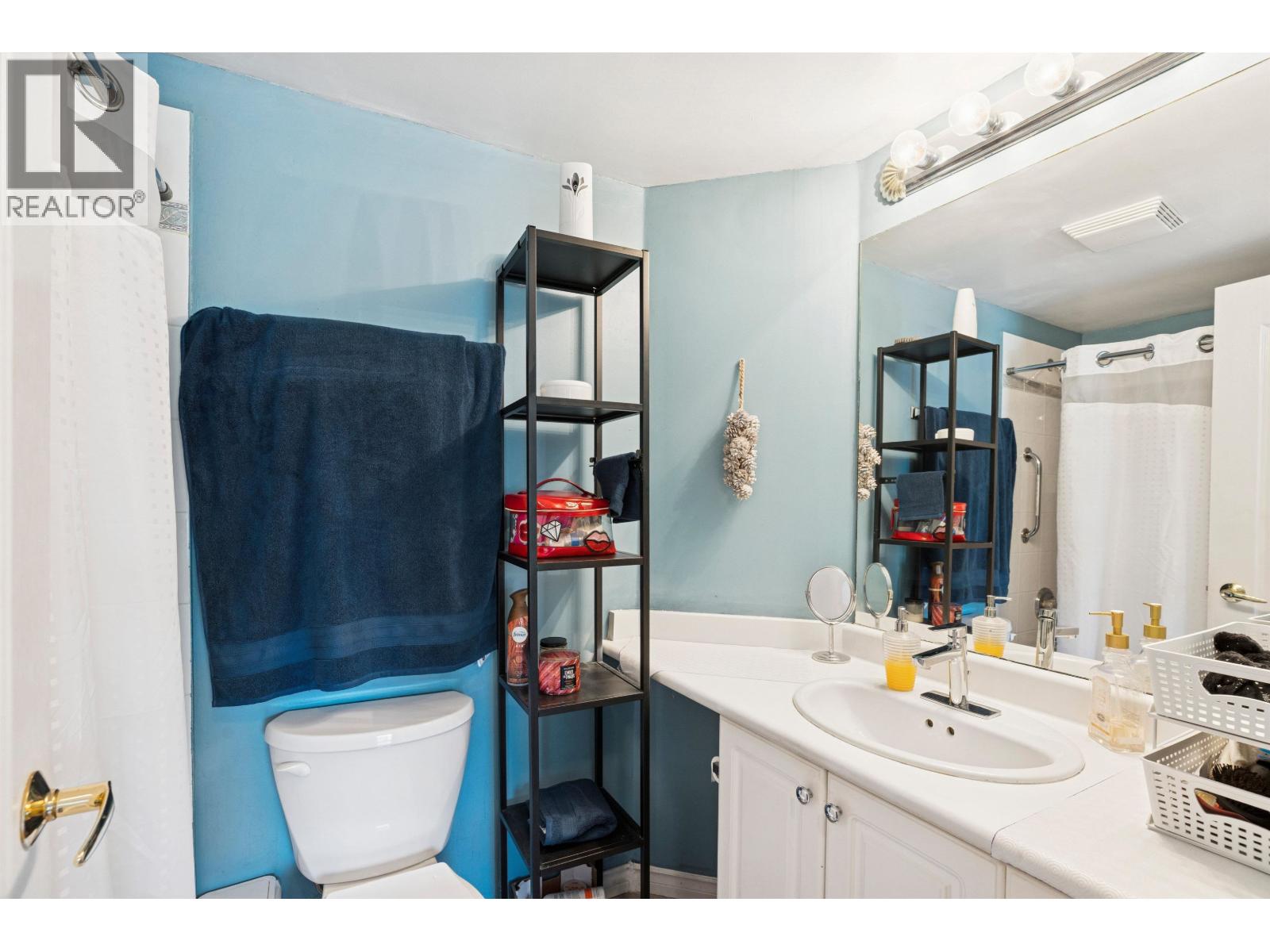 405 22230 NORTH AVENUE, Maple Ridge
