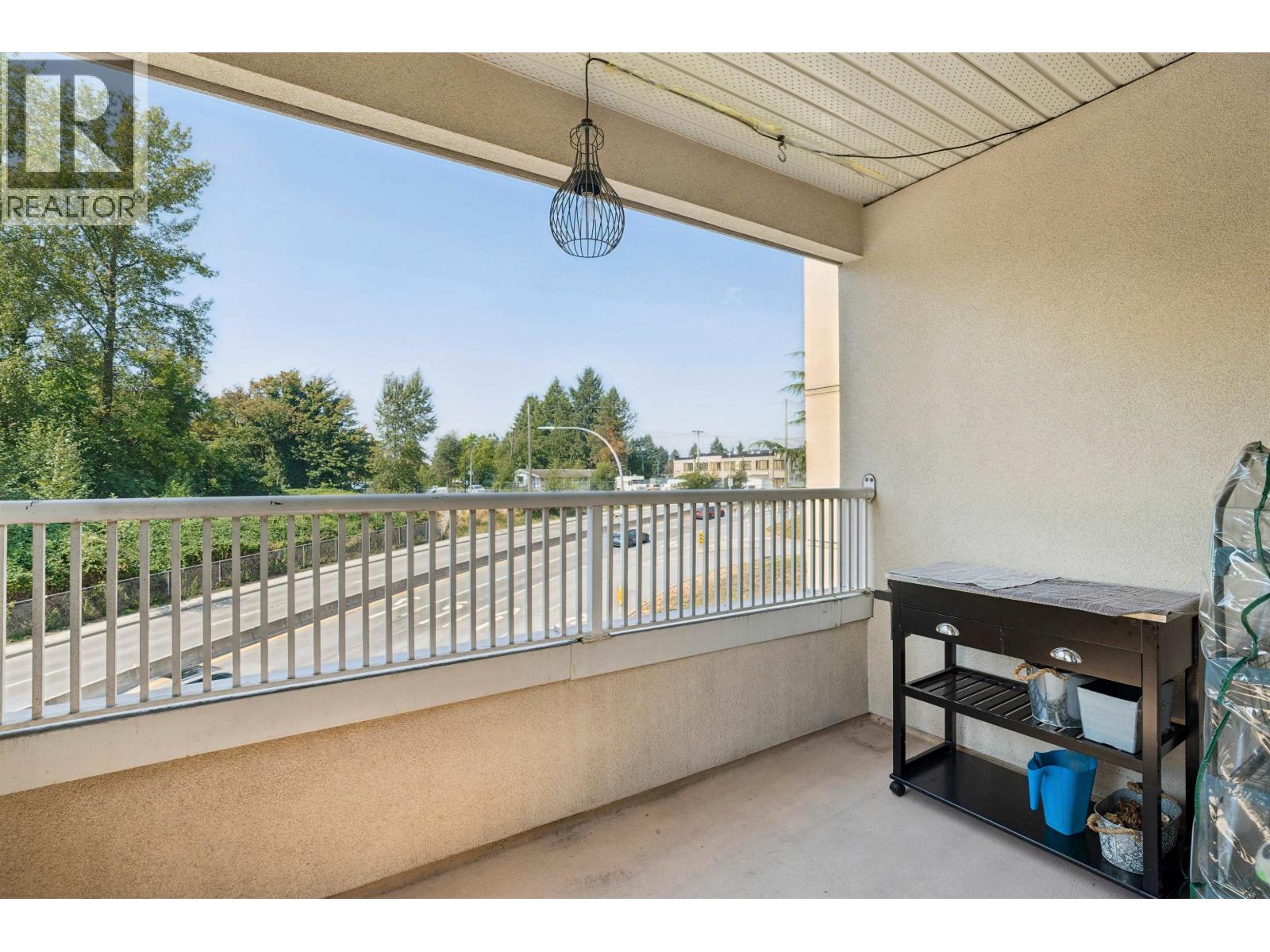 405 22230 NORTH AVENUE, Maple Ridge