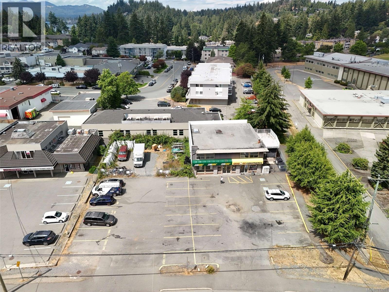 4146 Departure Bay Rd, Nanaimo