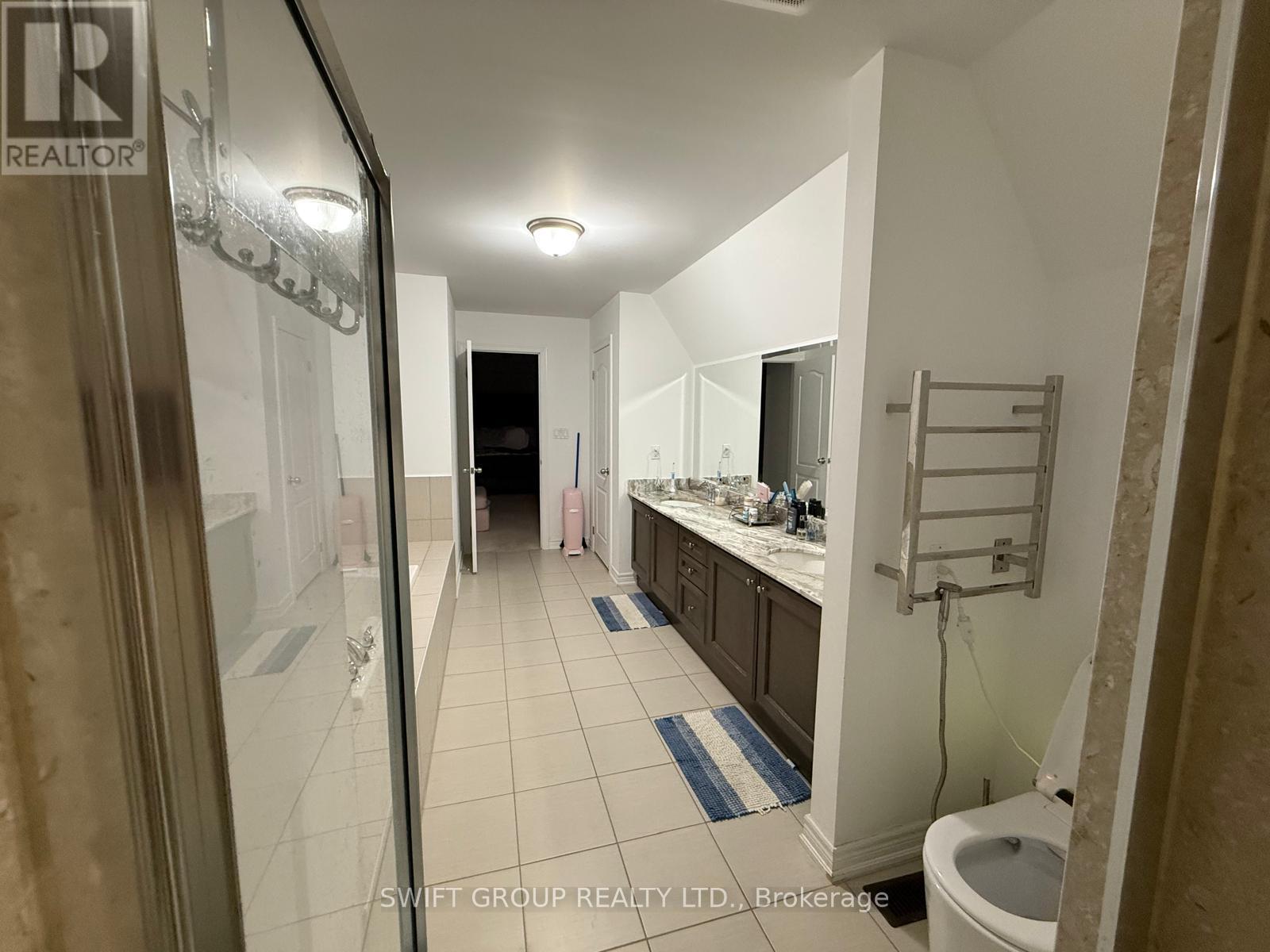 147 MCCANN CRESCENT - 14