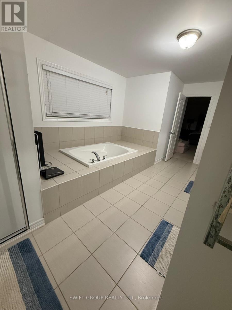 147 MCCANN CRESCENT - 16