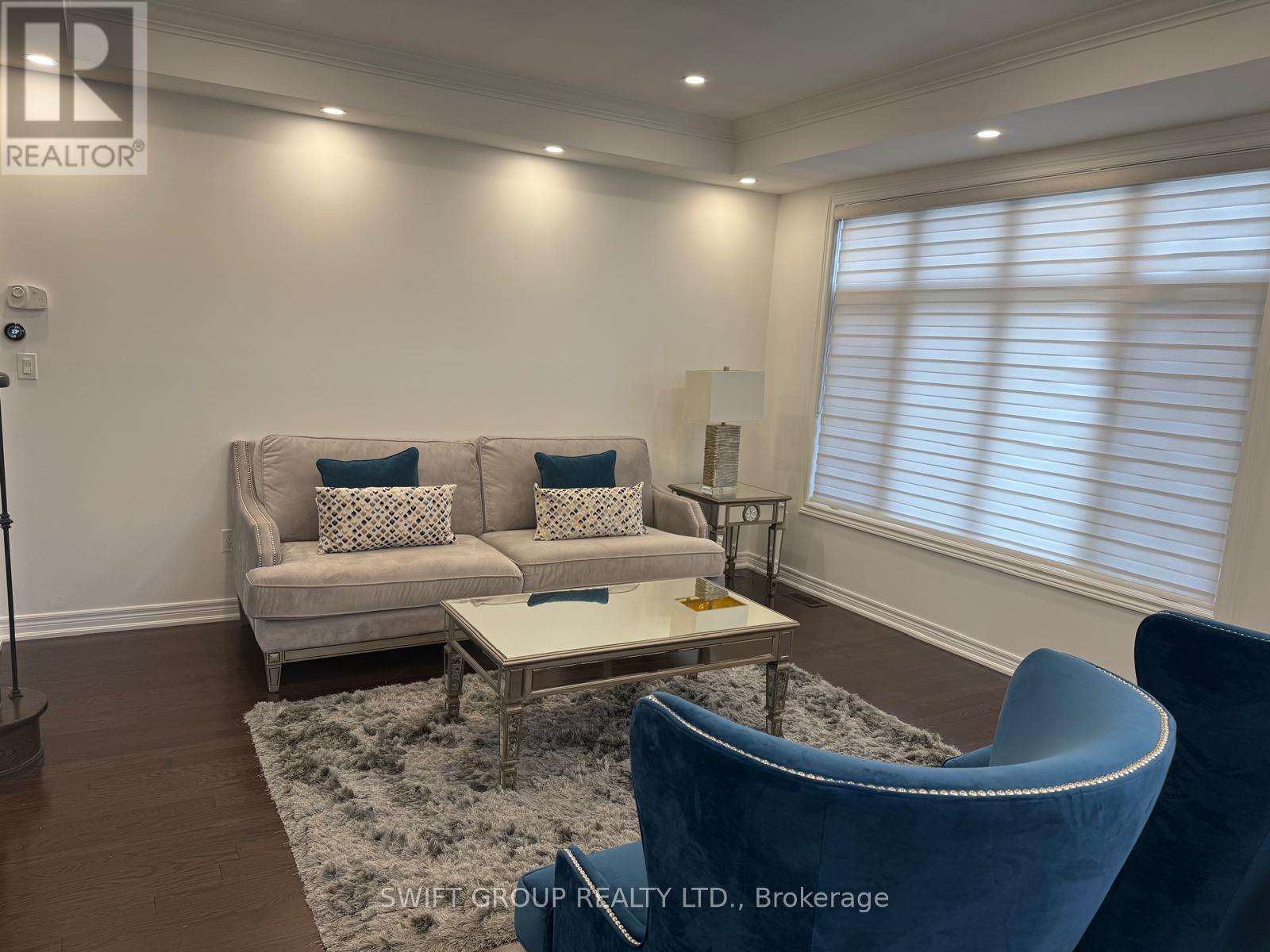 147 MCCANN CRESCENT - 34