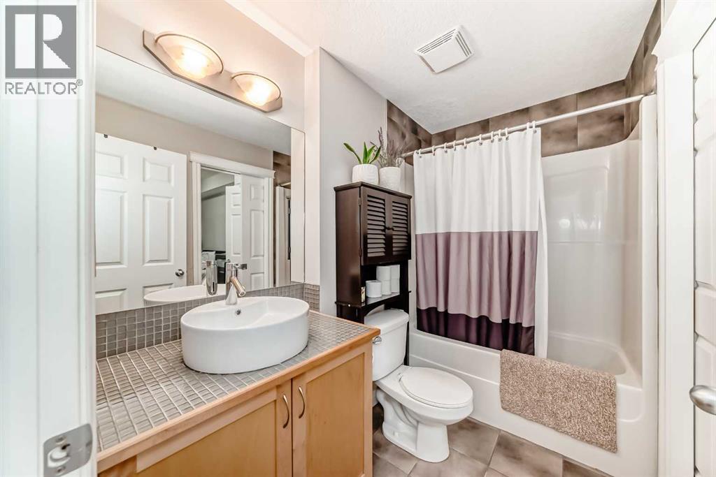 Single Family House for Sale in   Hemlock Crescent SW Spruce Cliff Calgary 