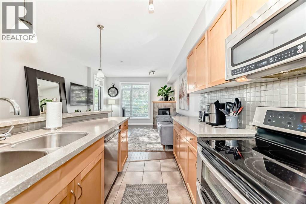 Single Family House for Sale in   Hemlock Crescent SW Spruce Cliff Calgary 