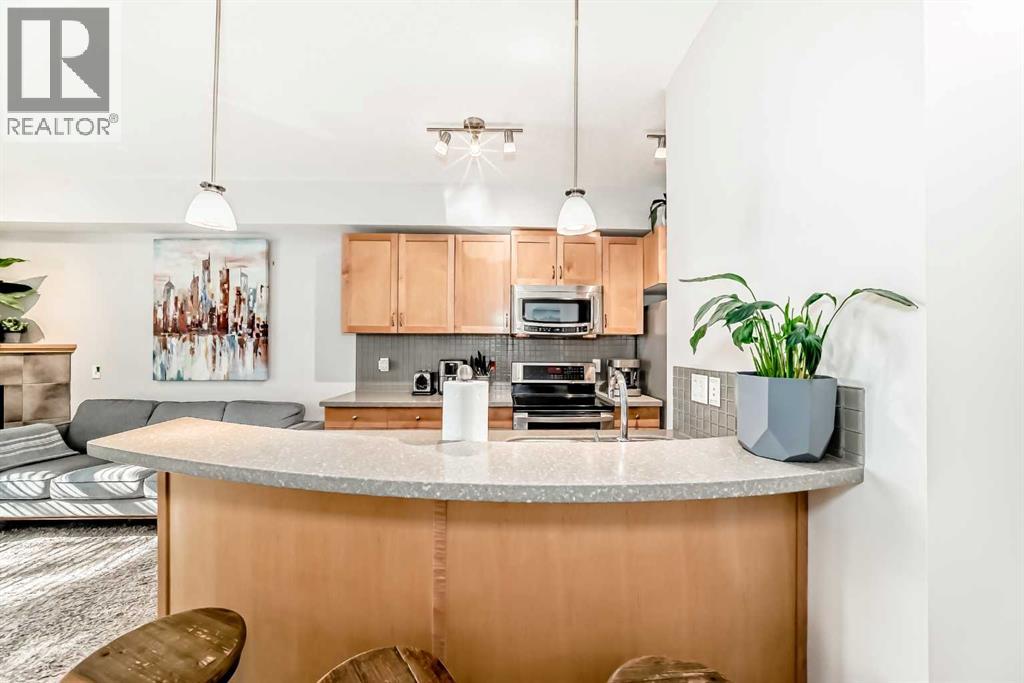 Single Family House for Sale in   Hemlock Crescent SW Spruce Cliff Calgary 