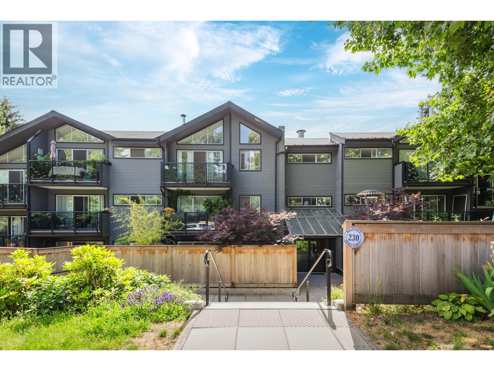 213 230 MOWAT STREET, New Westminster