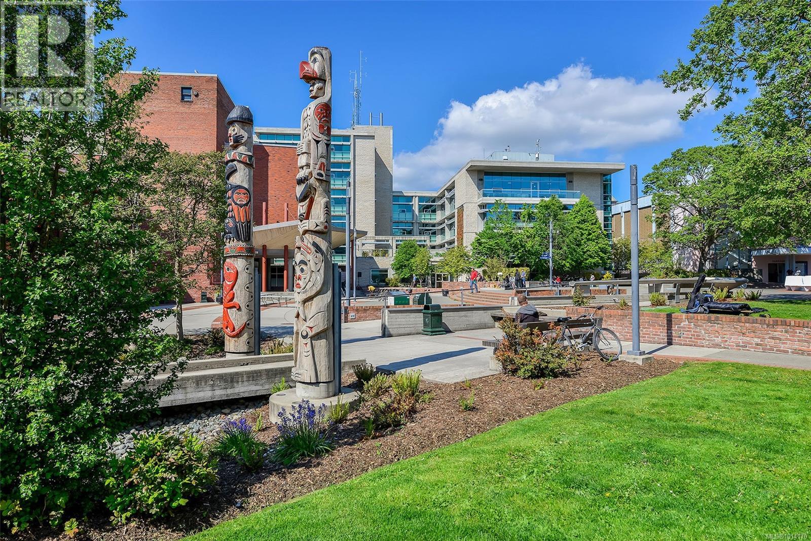 408 1090 Johnson Street, Victoria