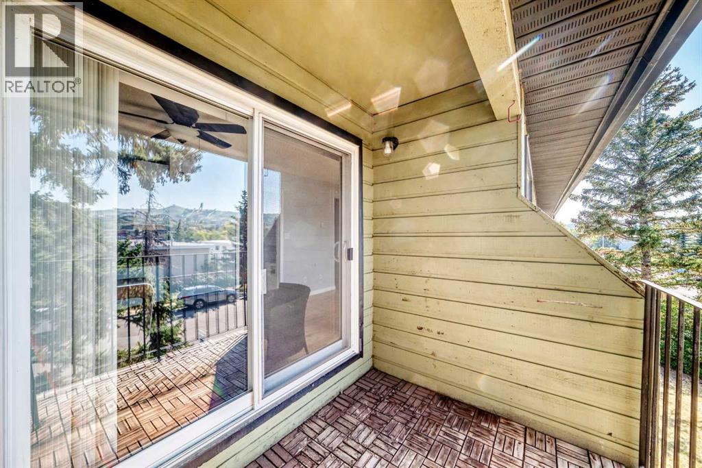 Single Family House for Sale in    Street NW Bowness Calgary 
