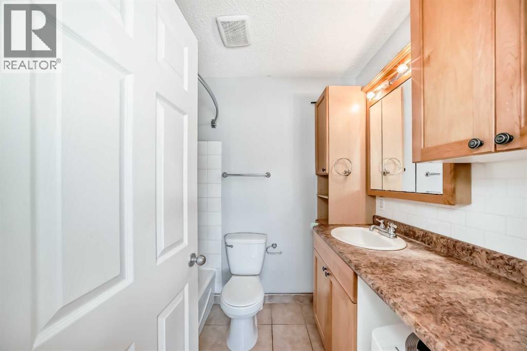 Single Family House for Sale in    Street NW Bowness Calgary 