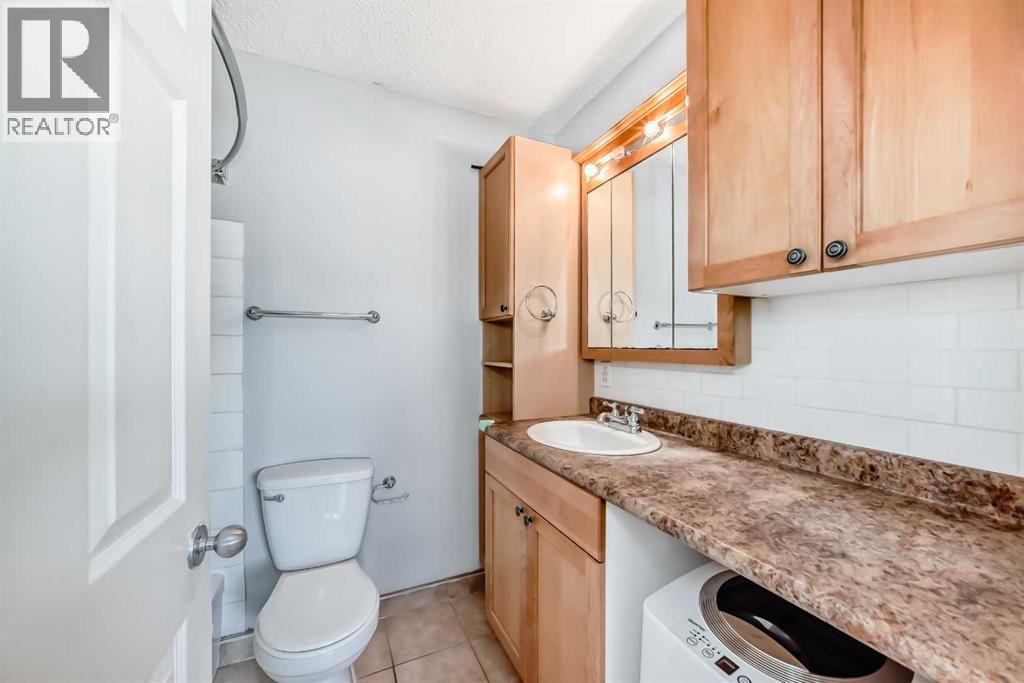 Single Family House for Sale in    Street NW Bowness Calgary 