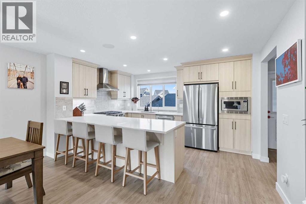 305 Sundown Road, Cochrane