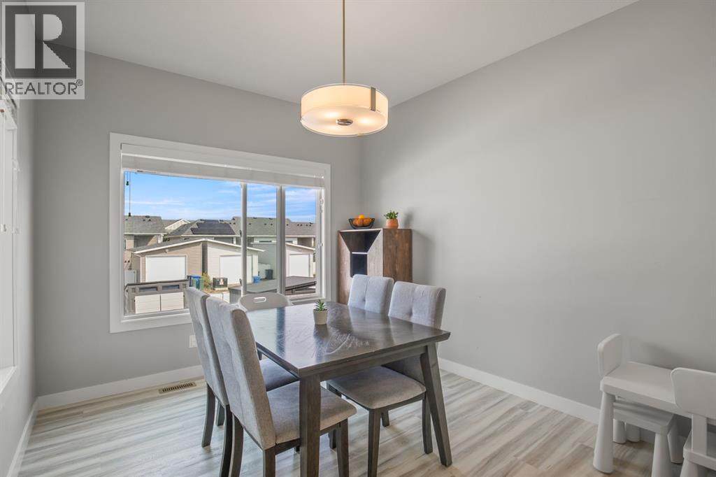 Single Family House Bi-level for Sale in  Evergreen Way Evergreen Red Deer 