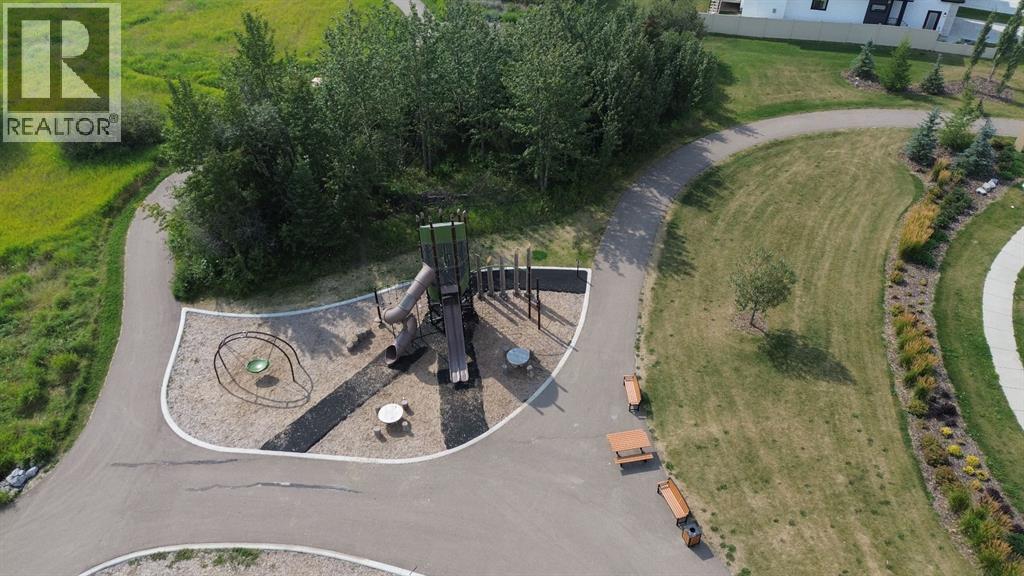 Single Family House Bi-level for Sale in  Evergreen Way Evergreen Red Deer 