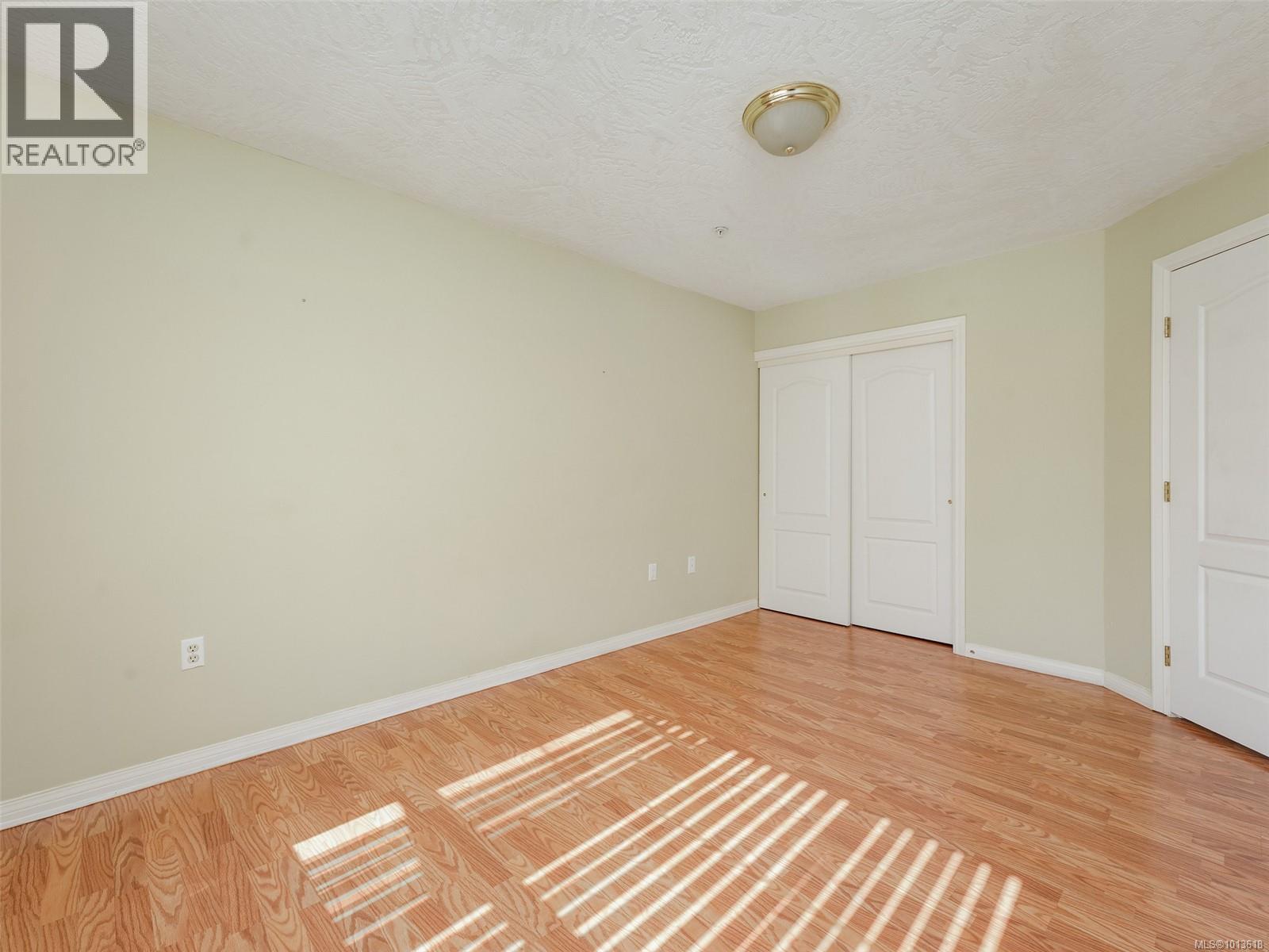 413 3133 Tillicum Rd, Saanich