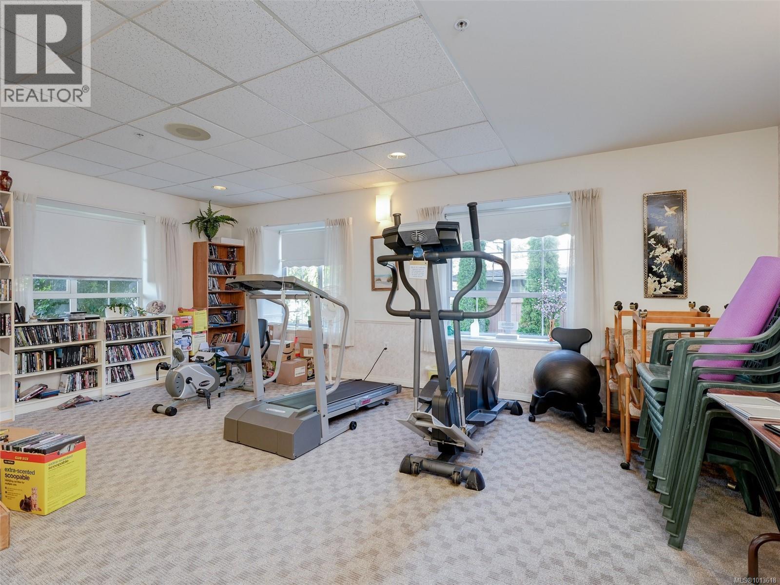 413 3133 Tillicum Rd, Saanich