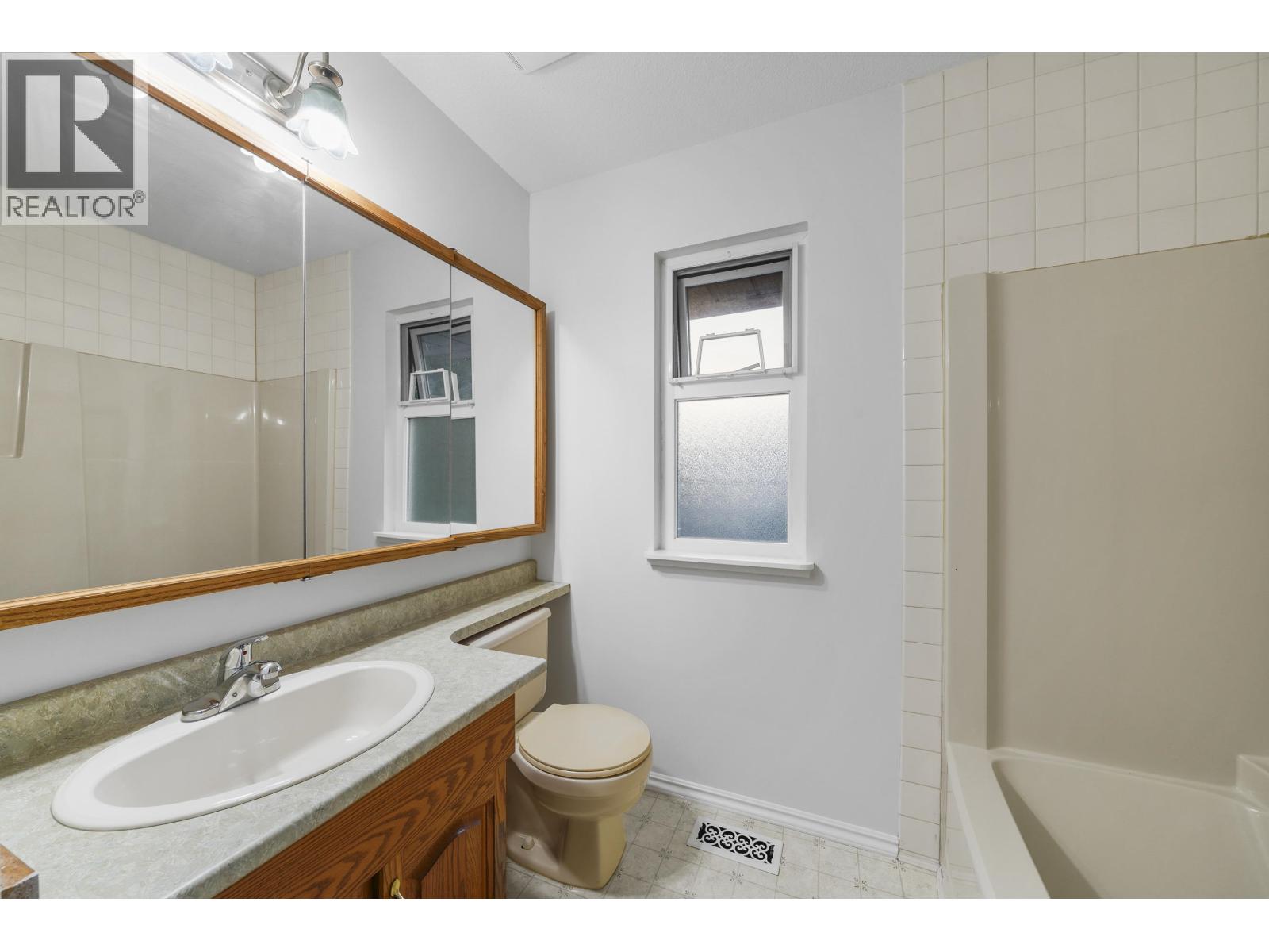 3731 BRACEWELL COURT, Port Coquitlam