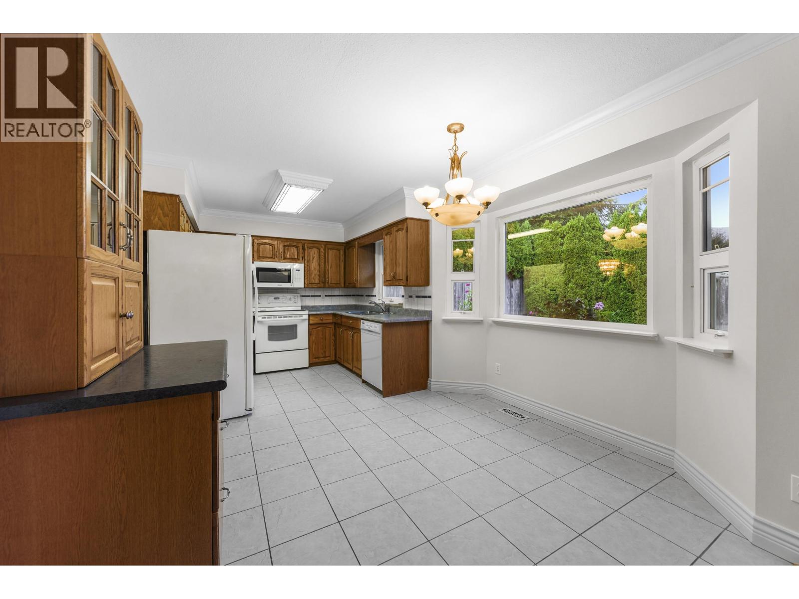 3731 BRACEWELL COURT, Port Coquitlam
