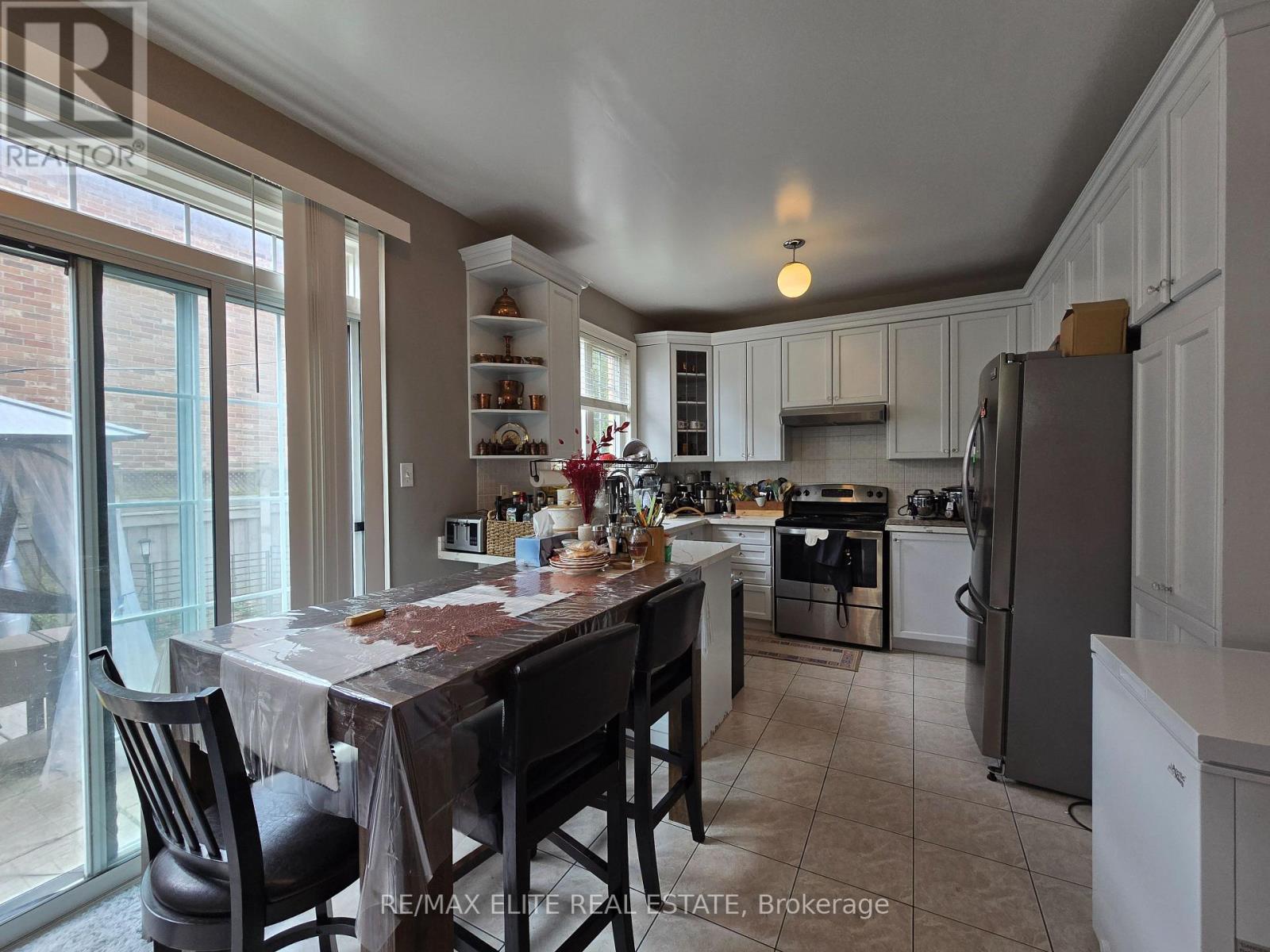 Single Family House for Sale in  GOULD LANE Vaughan (Patterson) 